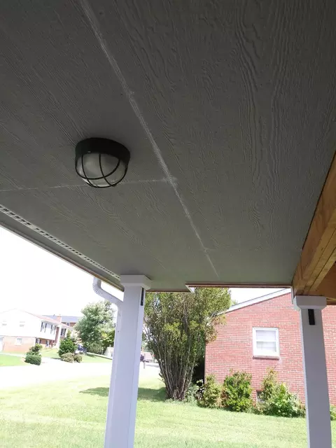 Exterior - 504 Bryan Dr, Vinton, VA 24179 photo 8 of 11
