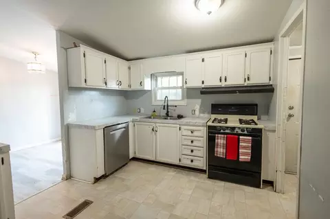 Kitchen - 422 Axton Rd, Axton, VA 24054 photo 3 of 3