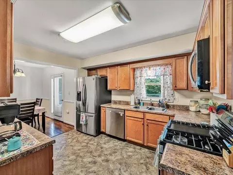 Kitchen - 611 E Augusta Ave, Vinton, VA 24179 photo 1 of 3