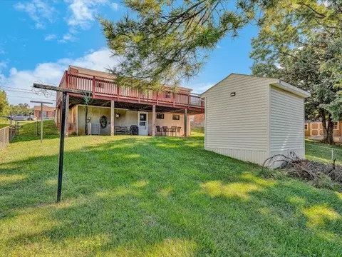 Exterior - 611 E Augusta Ave, Vinton, VA 24179 photo 7 of 8