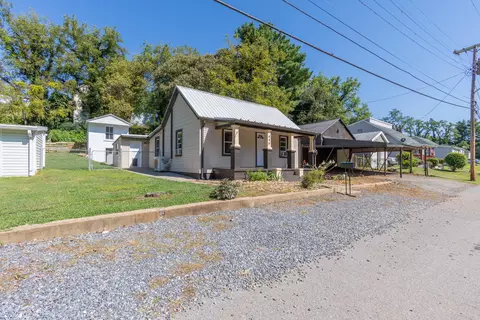 Other - 446 Tinker Ave, Vinton, VA 24179 photo 2 of 13