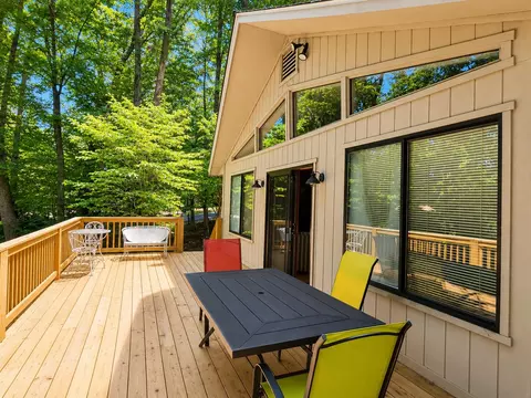 Exterior - 75 Nuthatch Cir, Moneta, VA 24121 photo 2 of 3