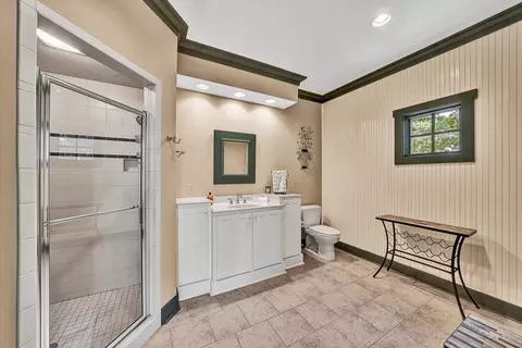 Bath - 76 Lake Front Cir, Penhook, VA 24137 photo 6 of 7