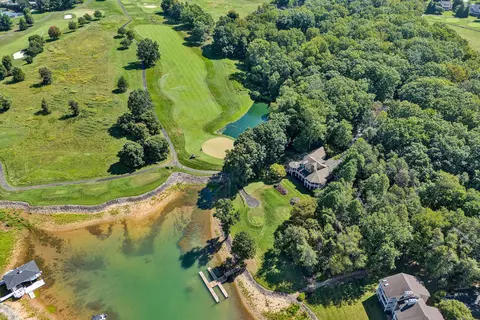 View/Area - 76 Lake Front Cir, Penhook, VA 24137 photo 3 of 10