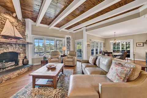 Living - 76 Lake Front Cir, Penhook, VA 24137 photo 3 of 4