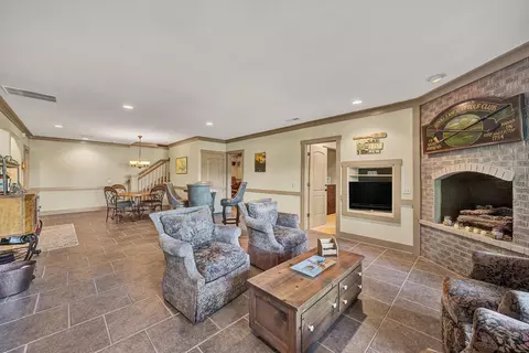 Living - 76 Lake Front Cir, Penhook, VA 24137 photo 4 of 4