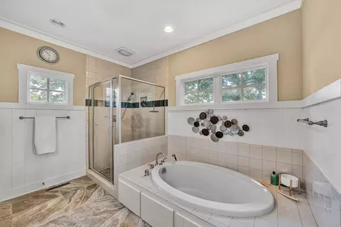 Bath - 76 Lake Front Cir, Penhook, VA 24137 photo 3 of 7