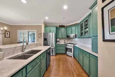 Kitchen - 76 Lake Front Cir, Penhook, VA 24137 photo 2 of 4