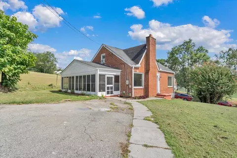 4332 Tennessee Ave NW, Roanoke, VA 24017