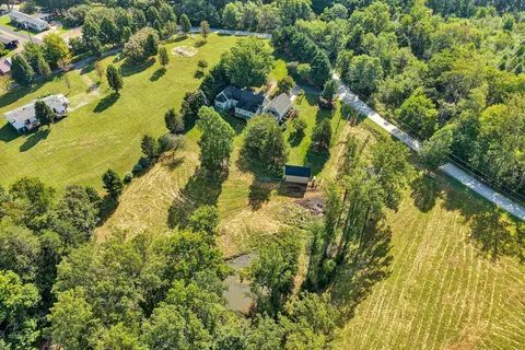View/Area - 255 Plantation Dr, Penhook, VA 24137 photo 5 of 8
