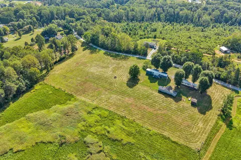 View/Area - 255 Plantation Dr, Penhook, VA 24137 photo 4 of 8