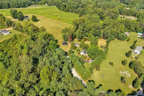 View/Area - 255 Plantation Dr, Penhook, VA 24137 photo 6 of 8