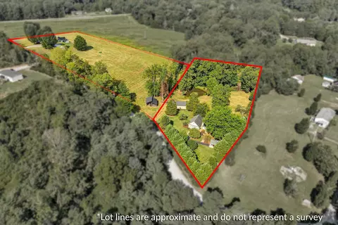 View/Area - 255 Plantation Dr, Penhook, VA 24137 photo 7 of 8