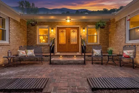 Exterior - 4800 Wade Rd, Roanoke, VA 24018 photo 3 of 17