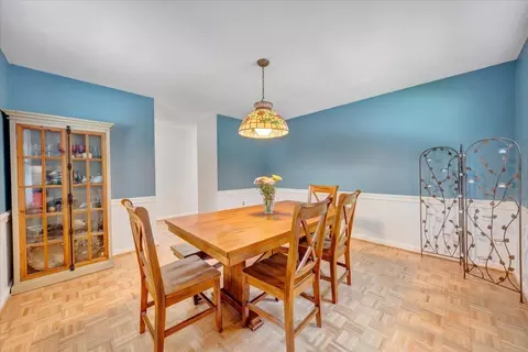 Dining - 4800 Wade Rd, Roanoke, VA 24018 photo 3 of 3