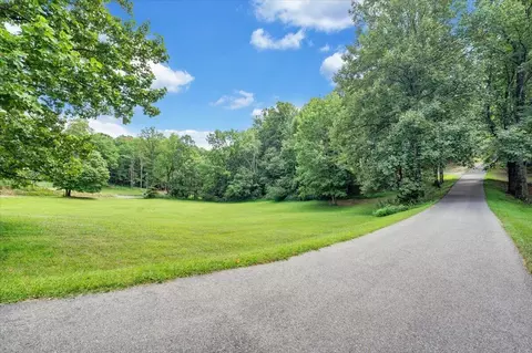 Exterior - 4800 Wade Rd, Roanoke, VA 24018 photo 17 of 17
