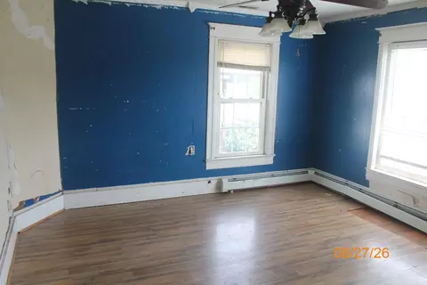 Bedroom - 314 E Hawthorne St, Covington, VA 24426 photo 1 of 3