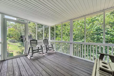 Exterior - 103 Eagle Dr, Salem, VA 24153 photo 2 of 4