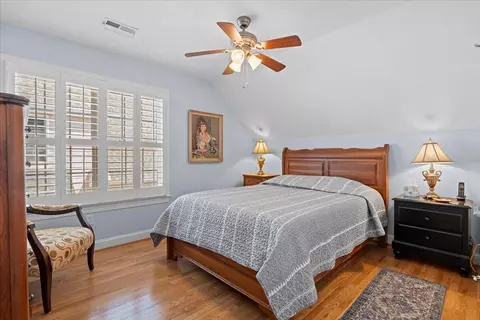 Bedroom - 830 Sumpter Pl, Roanoke, VA 24019 photo 2 of 3