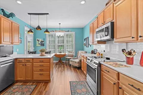 Kitchen - 830 Sumpter Pl, Roanoke, VA 24019 photo 3 of 4