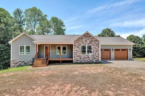 3727 Golden View Rd, Glade Hill, VA 24092