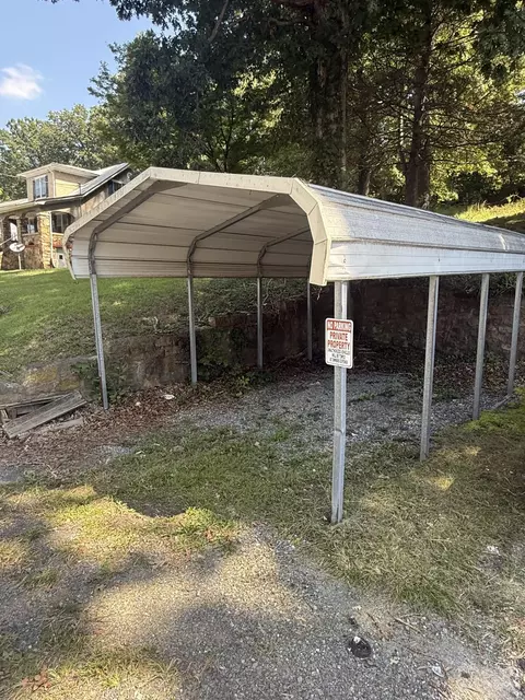 Exterior - 218 E Mallow Rd, Covington, VA 24426 photo 6 of 7
