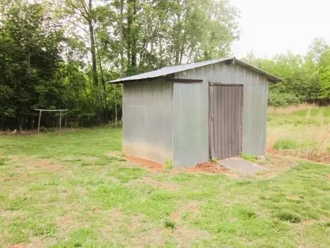 Exterior - 2765 Hatchett Rd, Penhook, VA 24137 photo 4 of 6