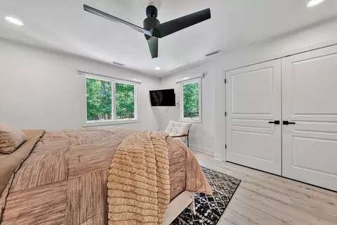 Bedroom - 190 Tranquility Rd, Moneta, VA 24121 photo 3 of 6