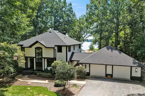 Exterior - 190 Tranquility Rd, Moneta, VA 24121 photo 2 of 40