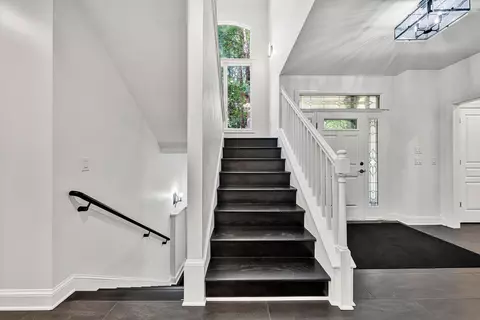 Entry Way - 190 Tranquility Rd, Moneta, VA 24121 photo 5 of 10