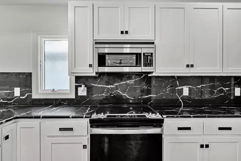 Kitchen - 190 Tranquility Rd, Moneta, VA 24121 photo 5 of 5