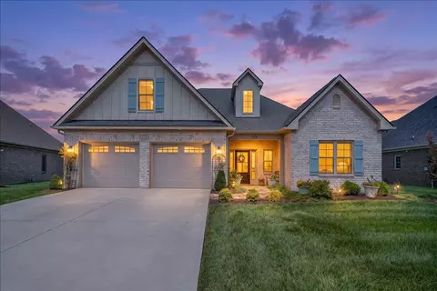 399 Merion Cir, Daleville, VA 24083