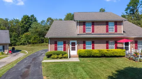 1507 Cassell Ln, Bedford, VA 24523