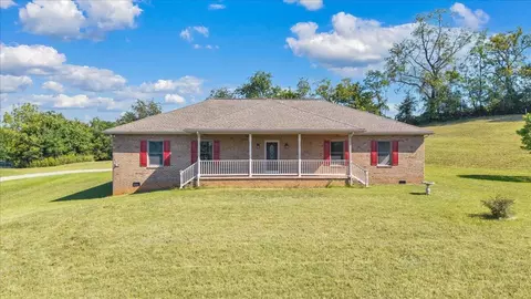 1320 Beaumont Rd, Roanoke, VA 24019