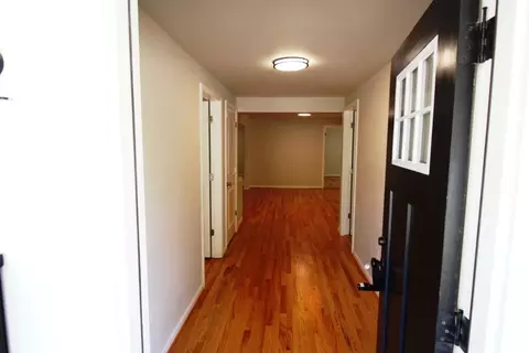 Entry Way - 602 E Main St, Bedford, VA 24523 photo 1 of 7