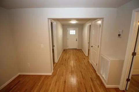 Entry Way - 602 E Main St, Bedford, VA 24523 photo 5 of 7