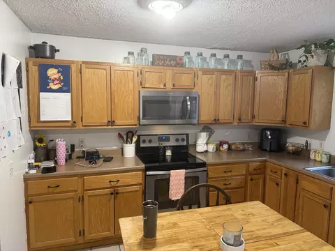 Kitchen - 14691 Leesville Rd, Evington, VA 24550 photo 1 of 4