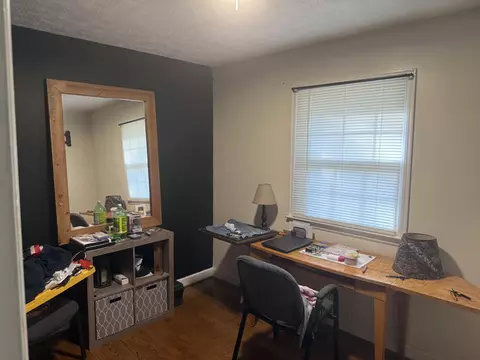 Bedroom - 14691 Leesville Rd, Evington, VA 24550 photo 3 of 4