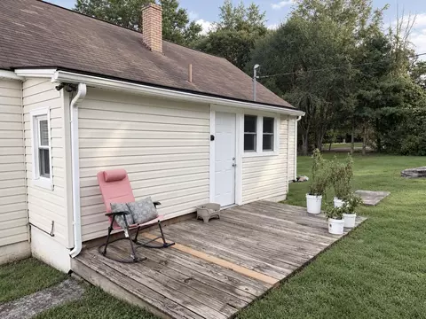 Exterior - 5115 Indian Draft Rd, Covington, VA 24426 photo 5 of 5