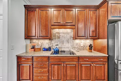 Kitchen - 18 Flagstick Ct, Penhook, VA 24137 photo 5 of 6