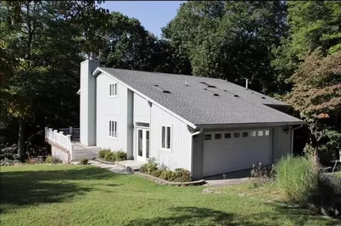 105 Breeze Haven Ter, Huddleston, VA 24104