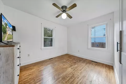 Bedroom - 439 Cedar Bluff Ave SE, Roanoke, VA 24013 photo 1 of 4