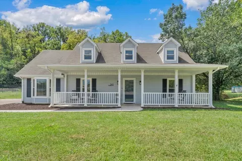 343 Cambridge Dr, Daleville, VA 24083