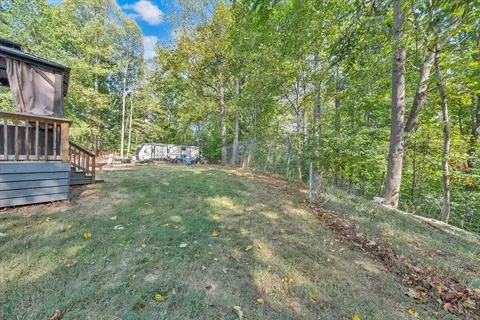 Exterior - 1675 Ashley Dr, Hardy, VA 24101 photo 6 of 10
