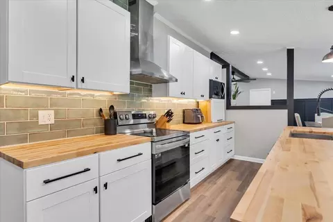 Kitchen - 1675 Ashley Dr, Hardy, VA 24101 photo 6 of 6