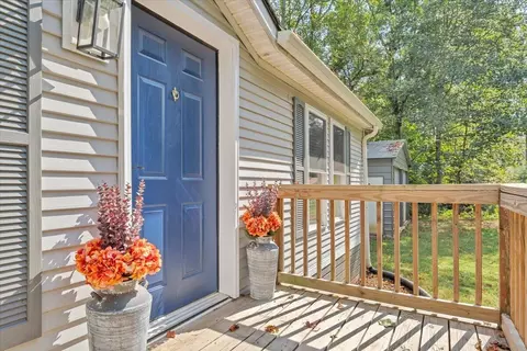 Exterior - 1675 Ashley Dr, Hardy, VA 24101 photo 3 of 10