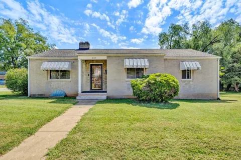 2535 Lyndhurst St NW, Roanoke, VA 24012