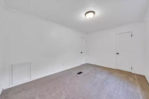 Bedroom - 4771 Little Bear Rd, Salem, VA 24153 photo 3 of 3
