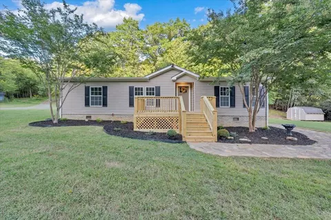 Exterior - 4771 Little Bear Rd, Salem, VA 24153 photo 7 of 8