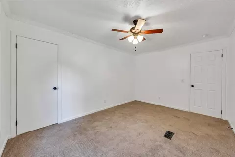 Bedroom - 4771 Little Bear Rd, Salem, VA 24153 photo 2 of 3